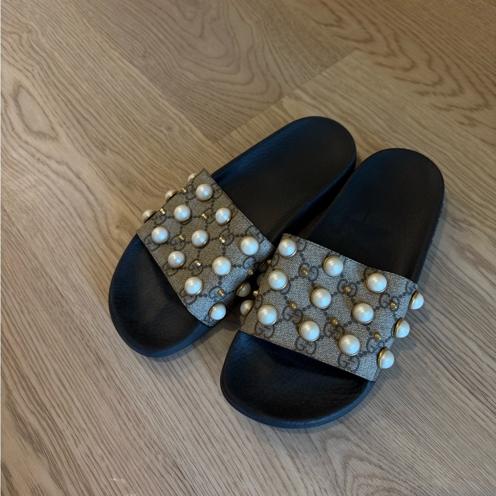 Gucci Pearl Embellished Slide Sandals